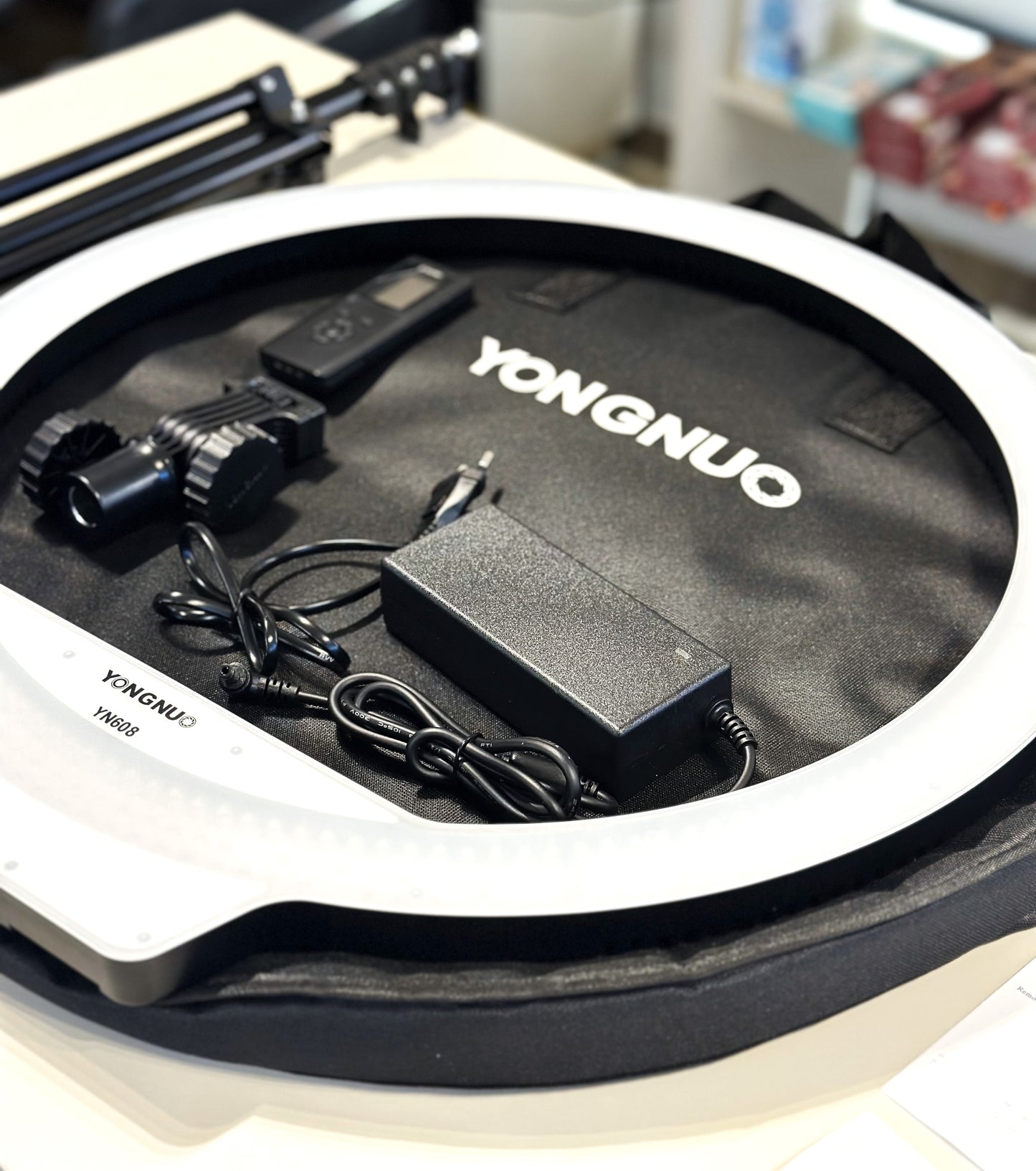 Ring Light Yongnuo 608