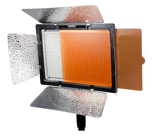 Painel de Led YONGNUO 600L II