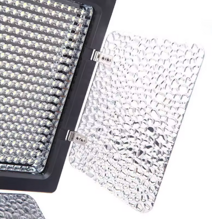 Painel de Led YONGNUO 600L II
